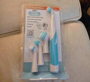 Power Scrubber - White and Blue